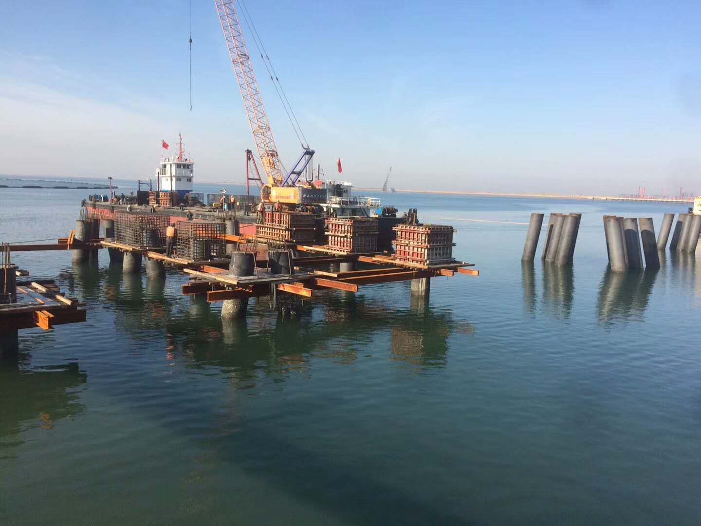 遼寧寶來(lái)石油化工集團(tuán)海航盤錦301#、304#、305#碼頭項(xiàng)目樁基